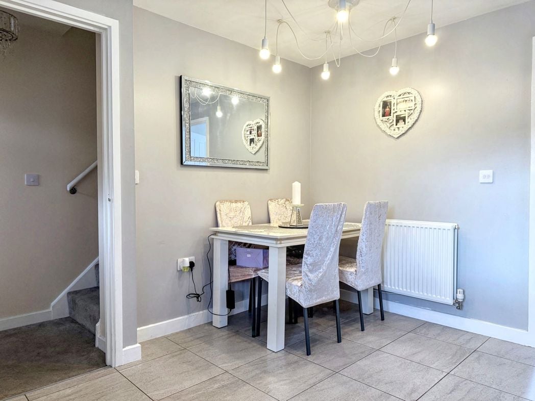 Property image 11 of 29