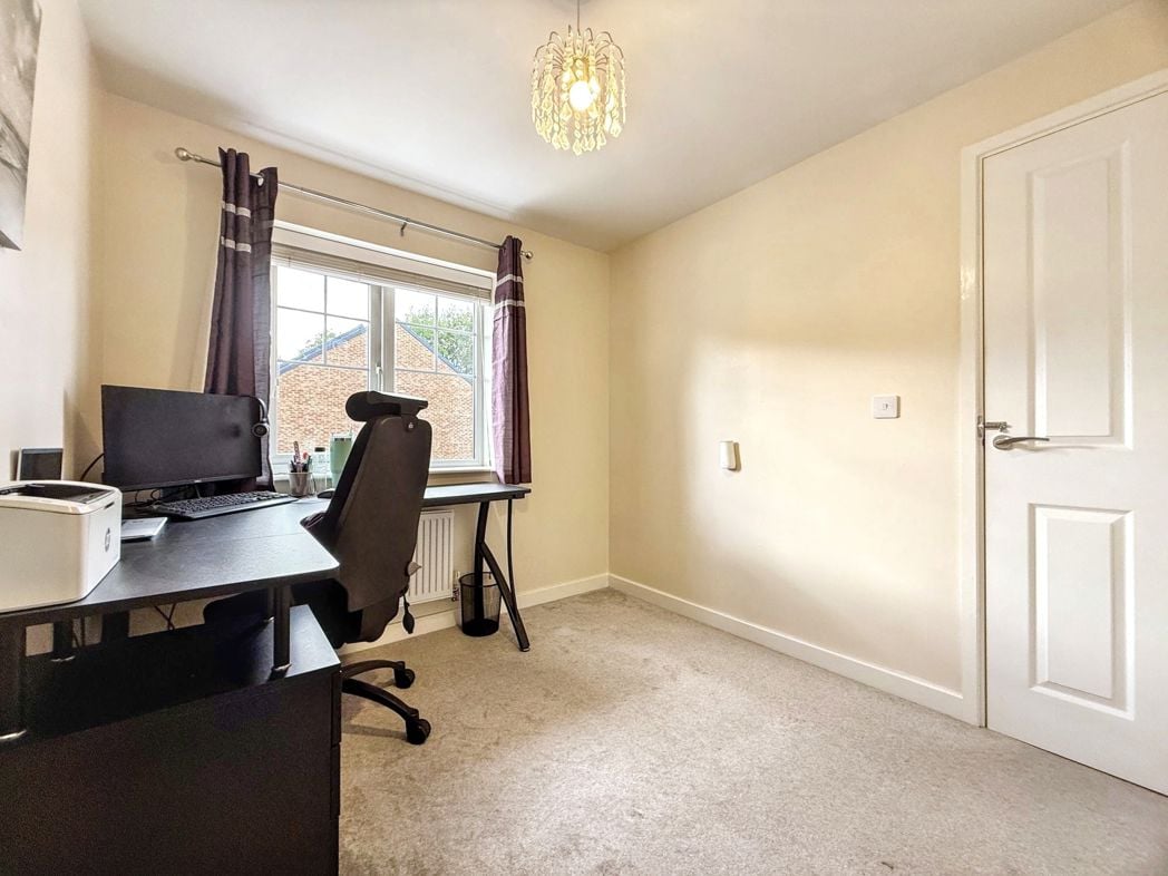 Property image 16 of 29