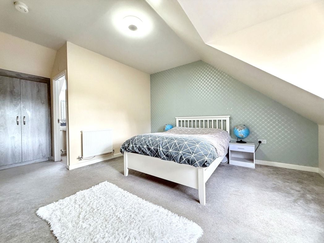 Property image 21 of 29