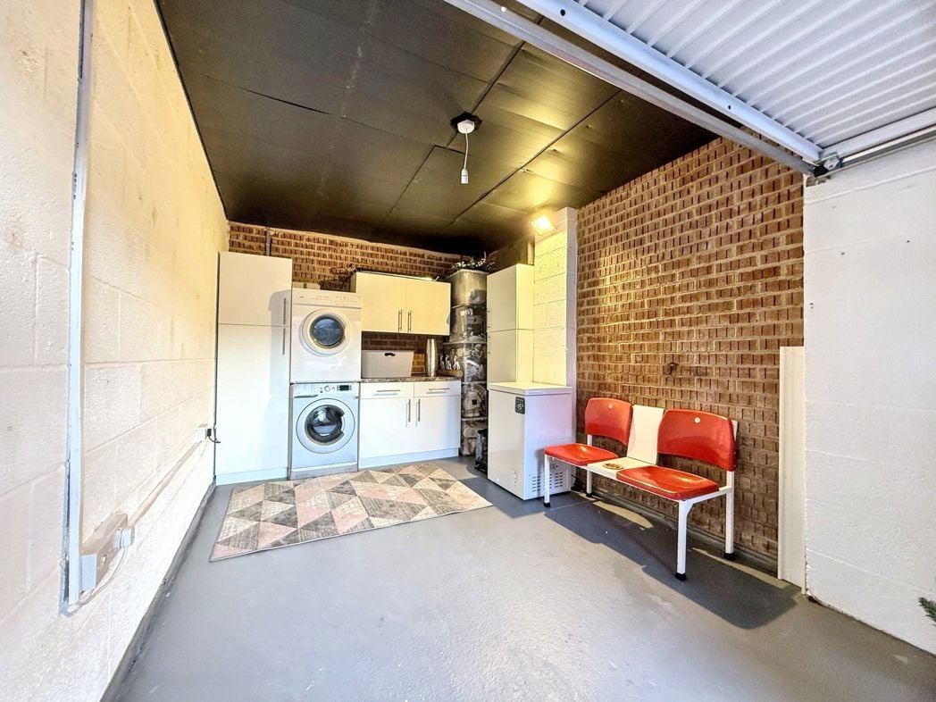 Property image 24 of 29