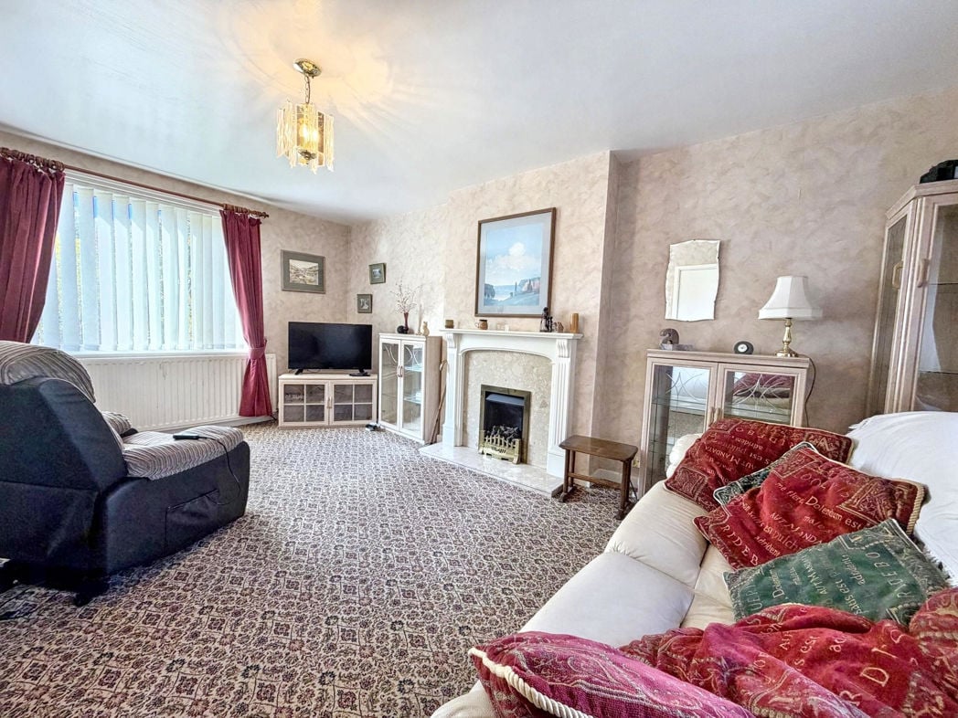 Property image 3 of 17