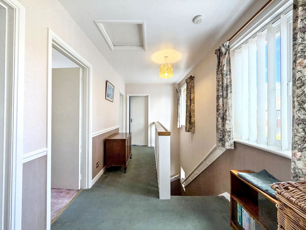 Property image 15 of 17