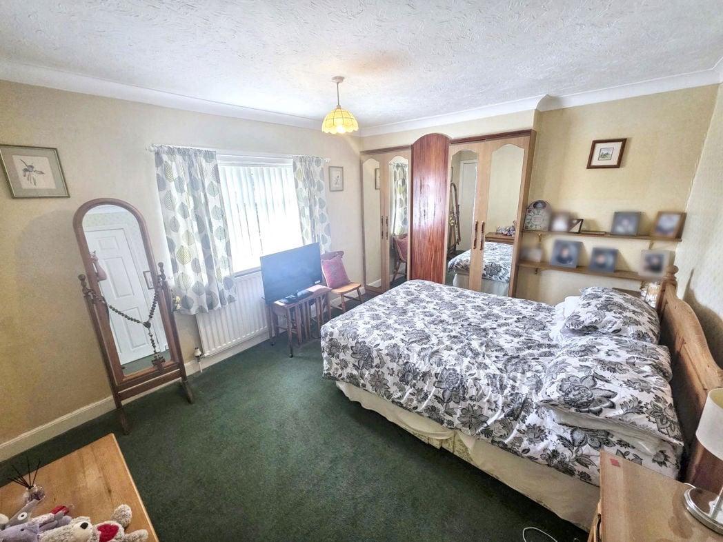 Property image 8 of 10