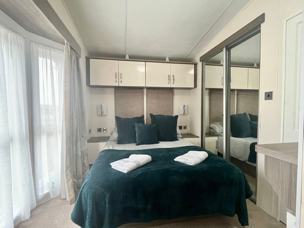 Property image 3 of 14