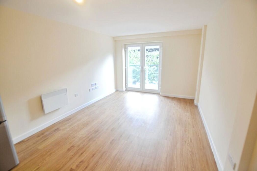 Property image 2 of 7