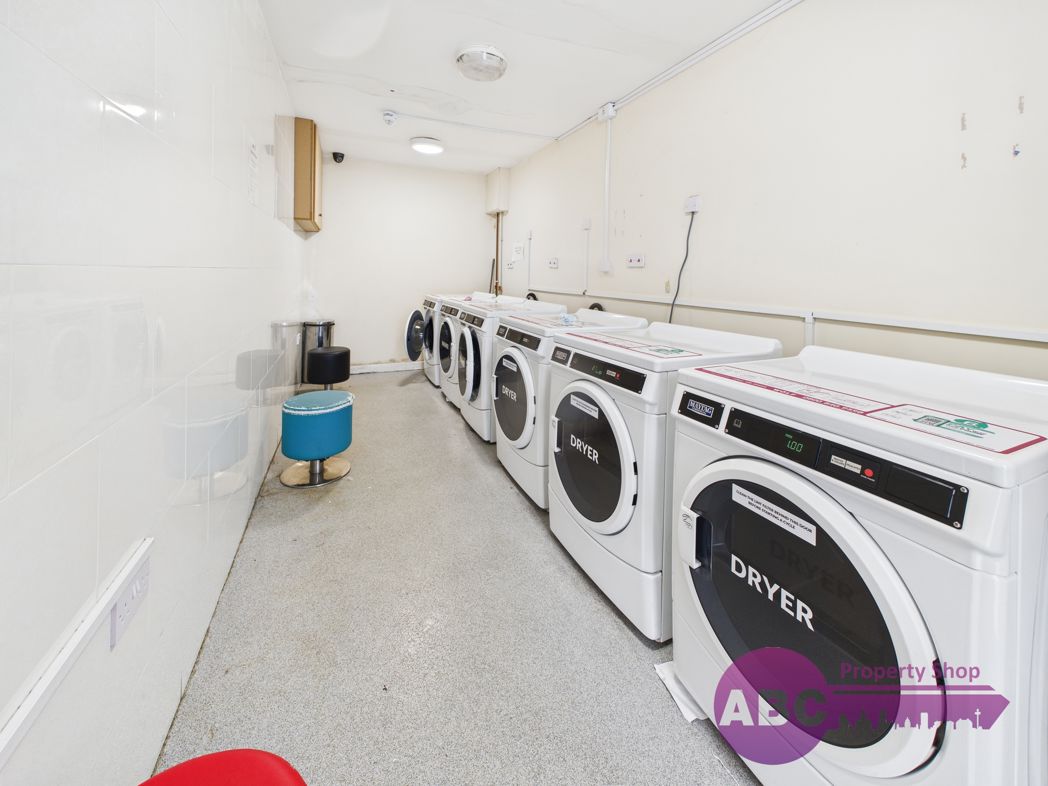 Property image 6 of 11