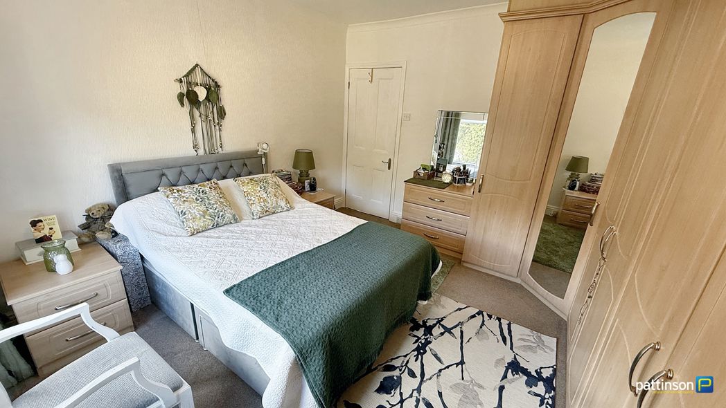 Property image 28 of 43