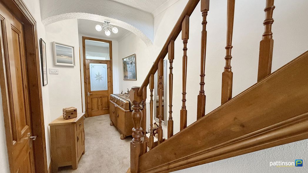 Property image 5 of 43