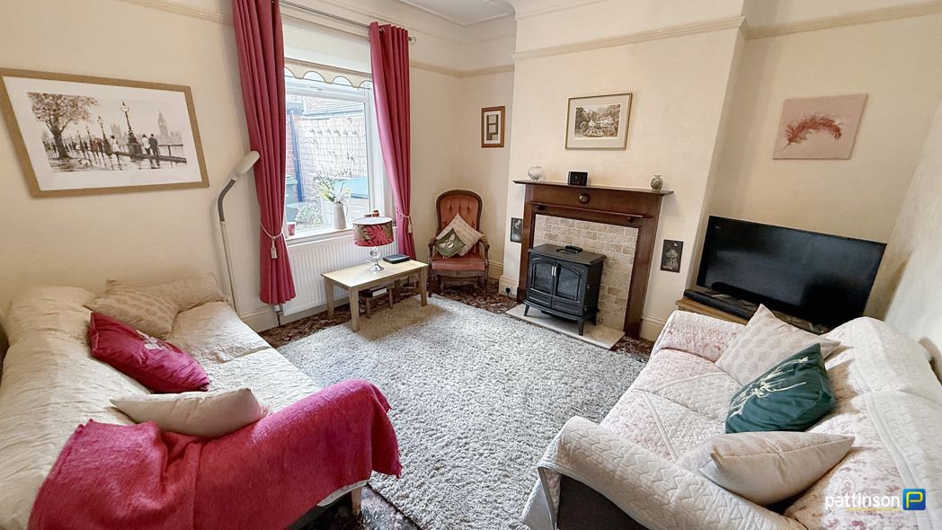 Property image 9 of 43