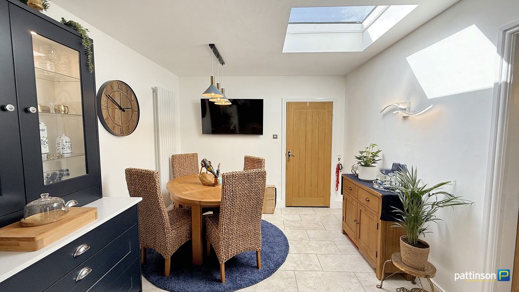 Property image 15 of 43