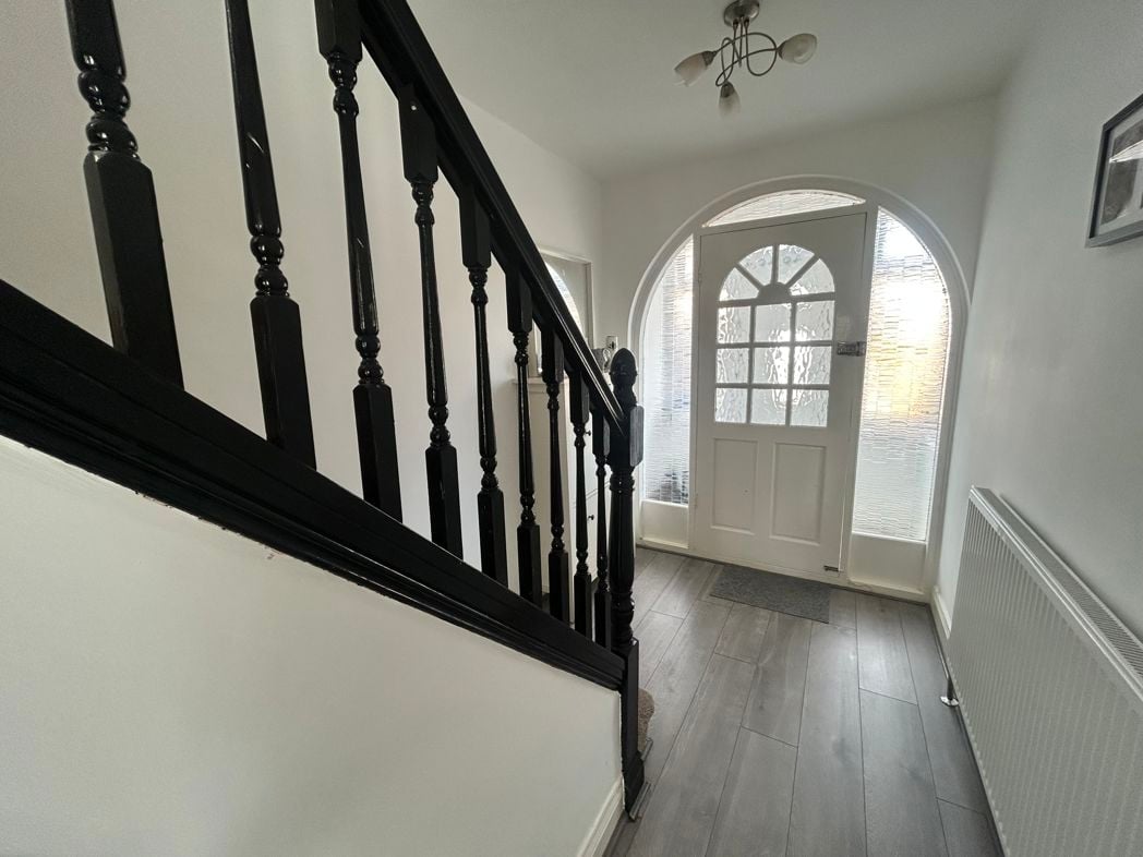 Property image 2 of 30