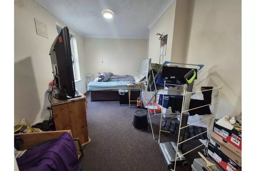 Property image 6 of 6