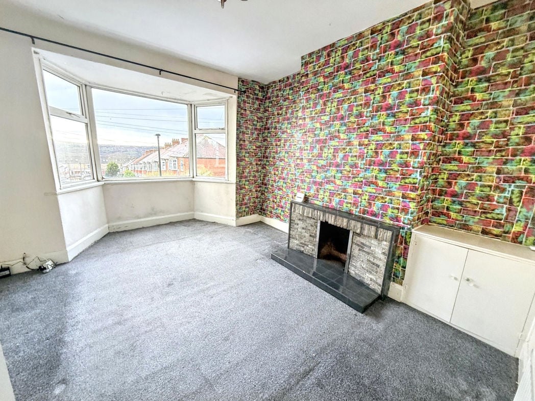 Property image 3 of 9