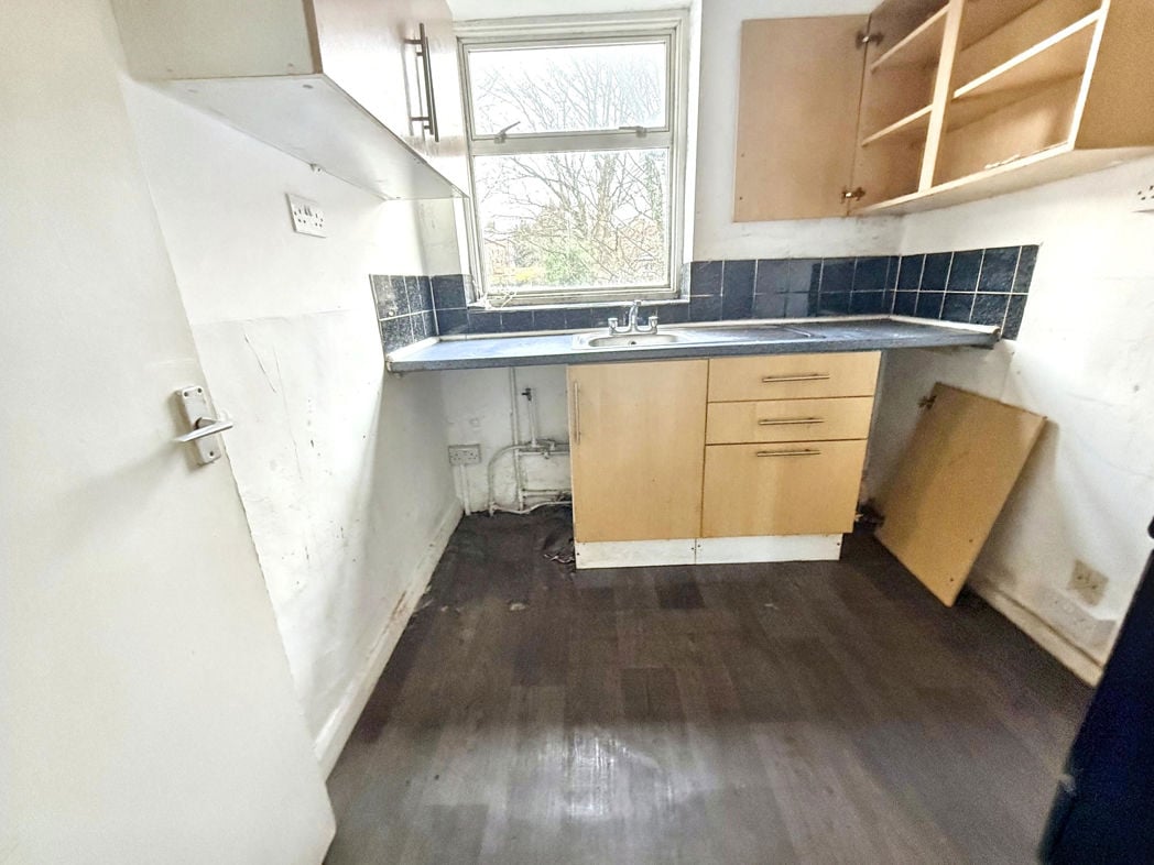 Property image 4 of 9