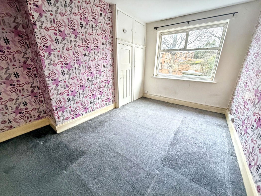 Property image 6 of 9