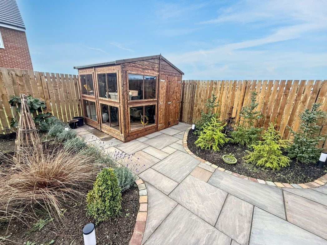 Property image 21 of 25