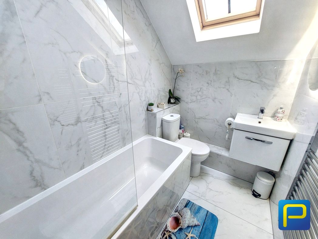 Property image 19 of 27