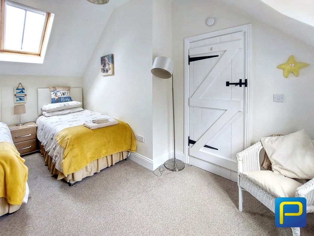 Property image 22 of 27