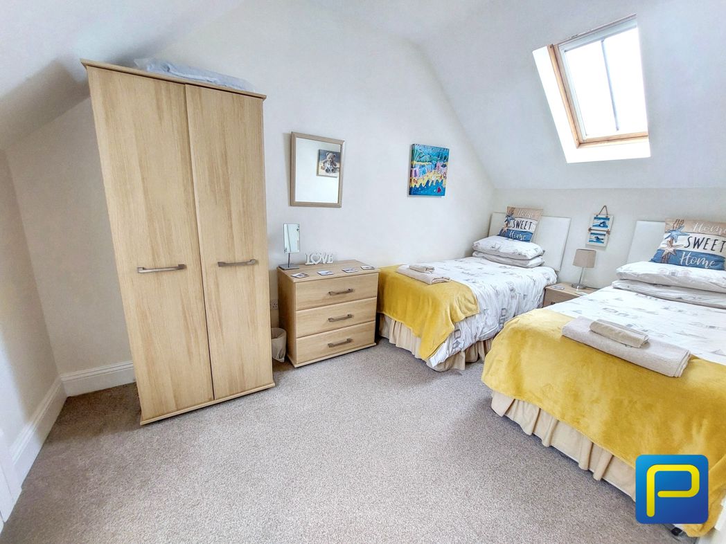 Property image 20 of 27