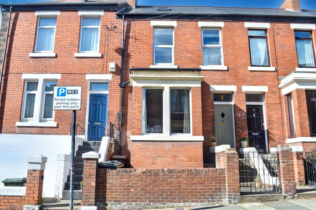 Property image 1 of 17
