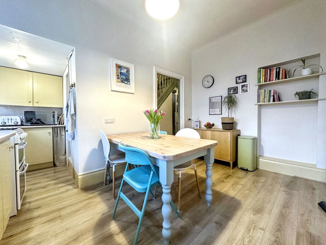 Property image 3 of 17