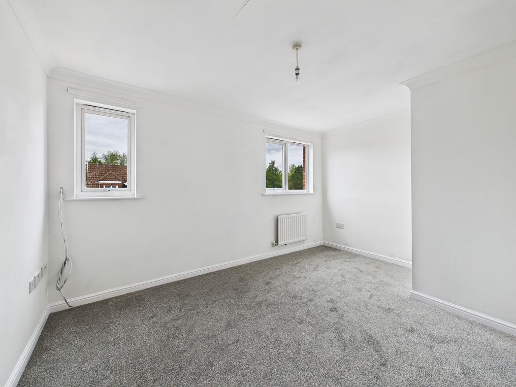 Property image 2 of 10