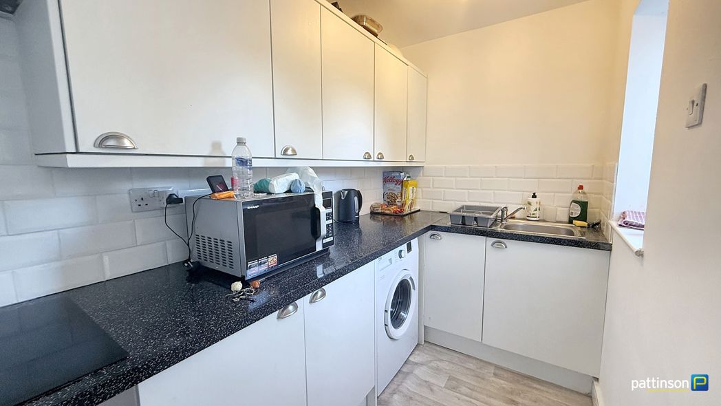 Property image 3 of 13
