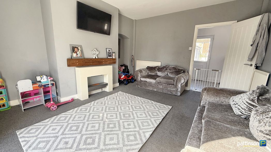 Property image 4 of 13