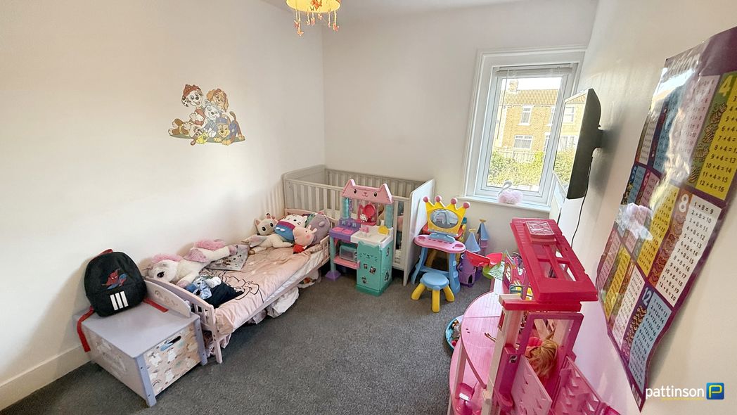 Property image 9 of 13