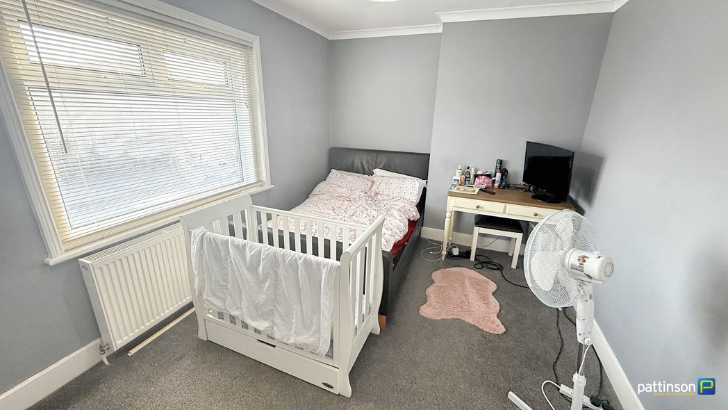 Property image 8 of 13