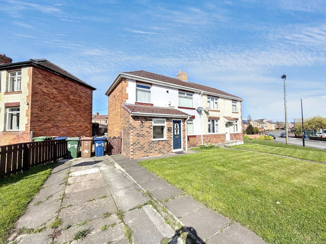 Property image 15 of 17