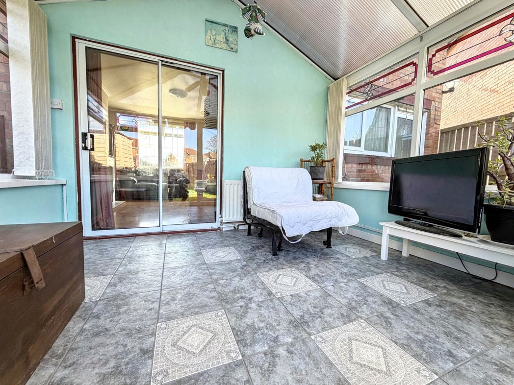 Property image 6 of 17