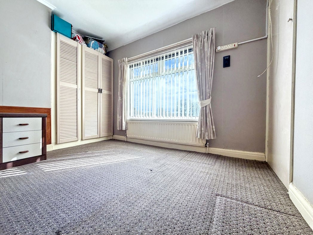 Property image 12 of 17