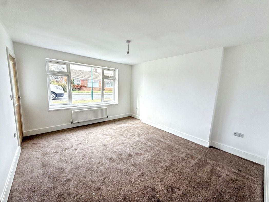 Property image 6 of 11