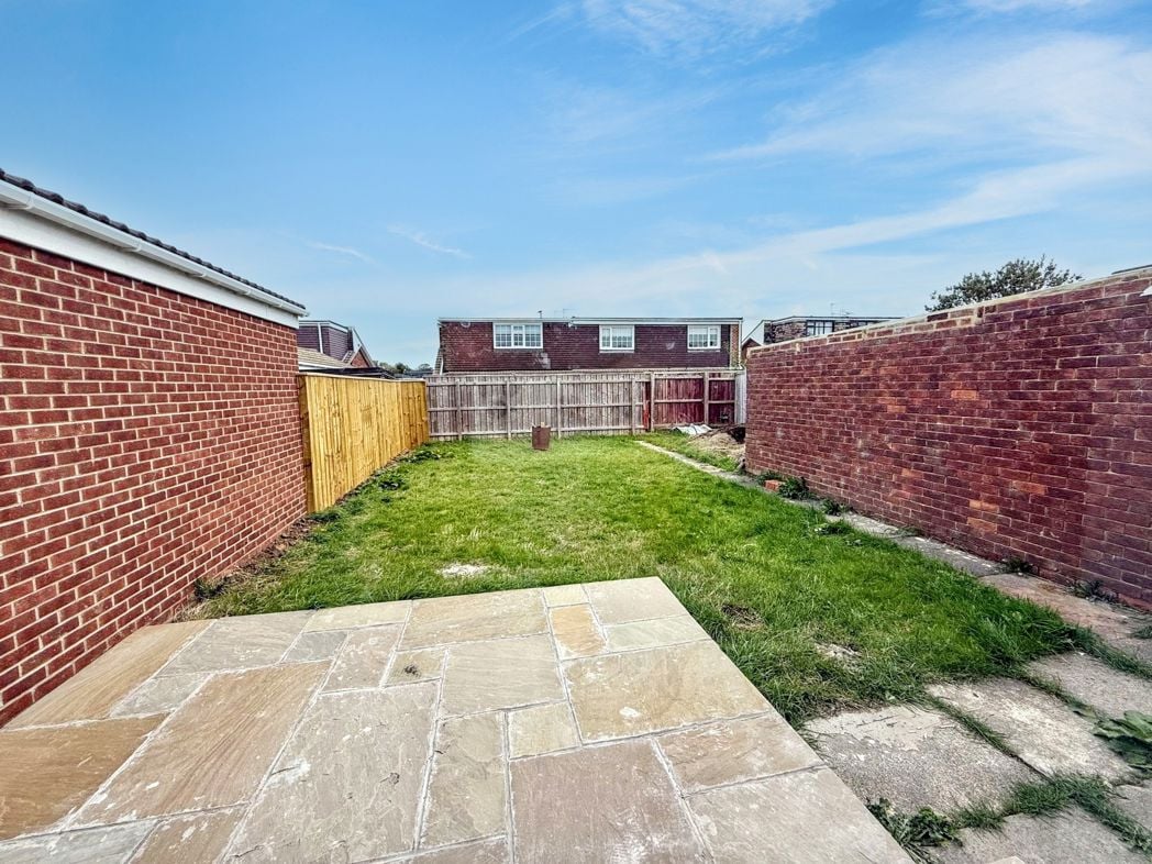 Property image 10 of 11