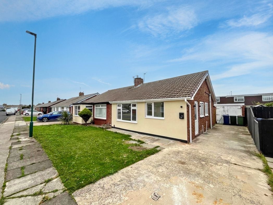 Property image 1 of 11