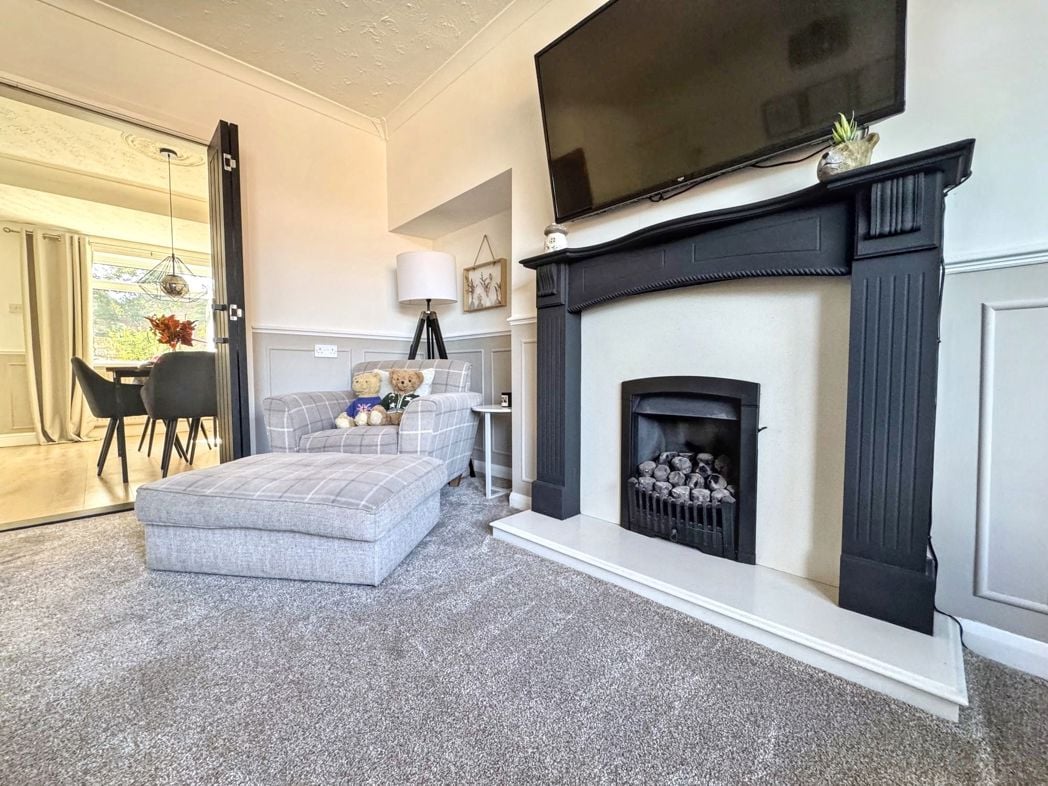 Property image 6 of 25