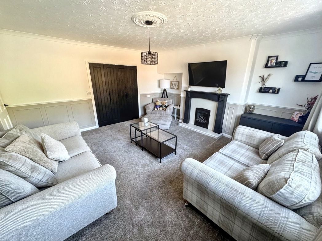 Property image 7 of 25