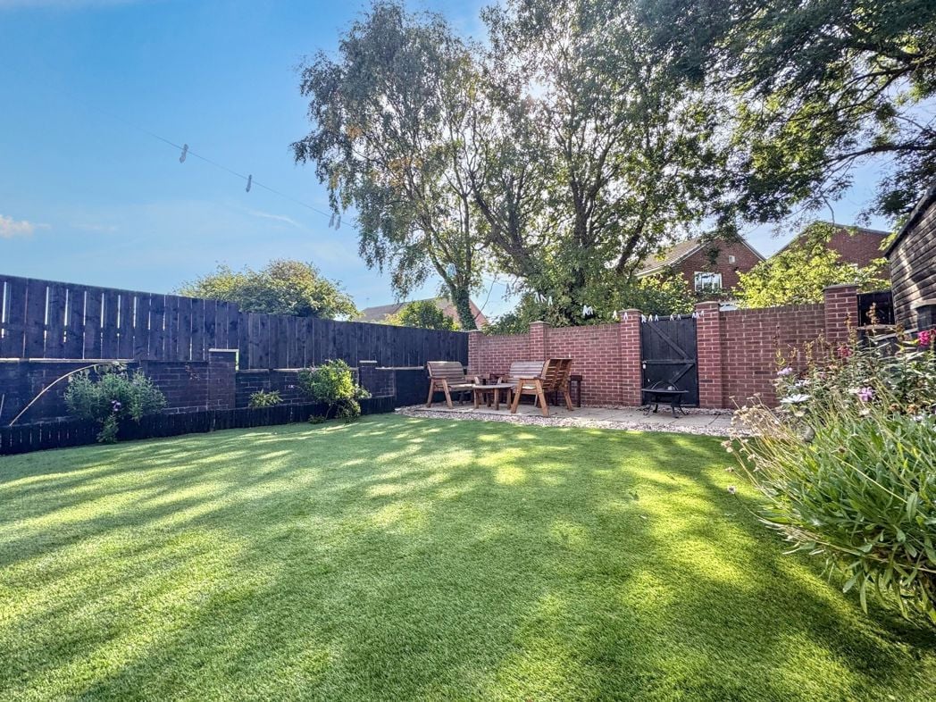 Property image 25 of 25