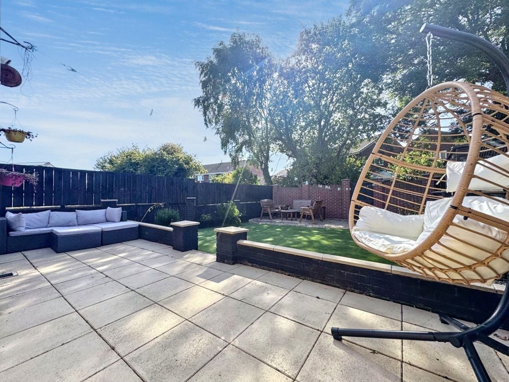 Property image 23 of 25