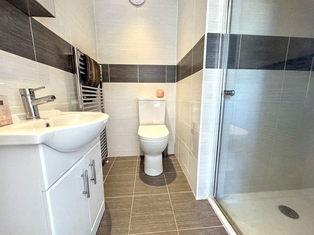 Property image 15 of 25