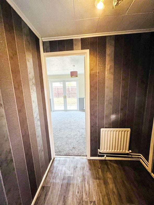 Property image 2 of 18