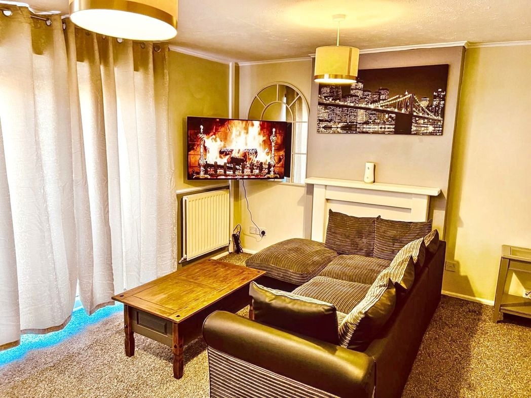 Property image 7 of 18