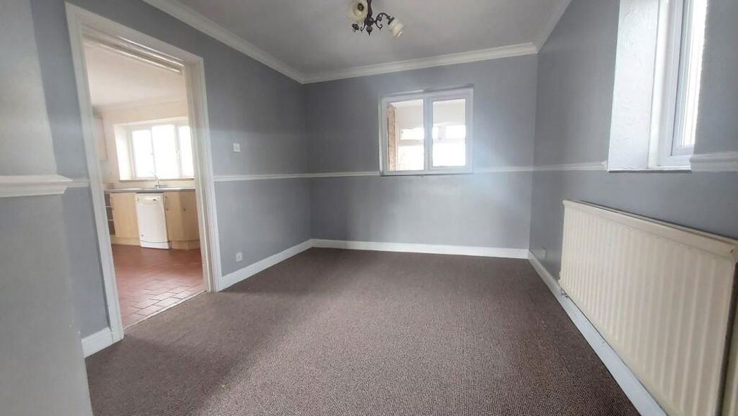 Property image 18 of 60