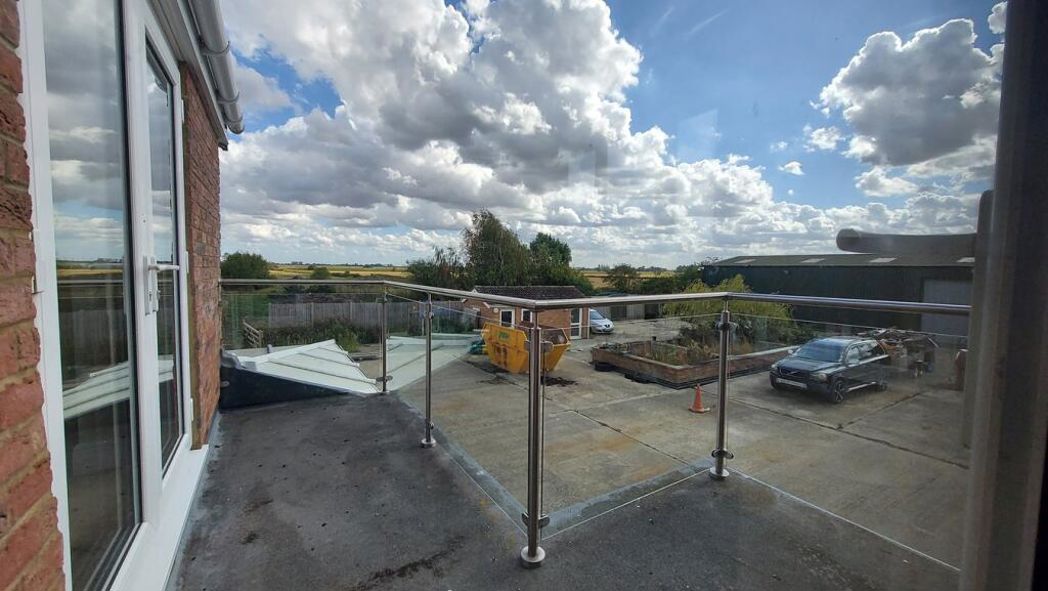 Property image 32 of 60