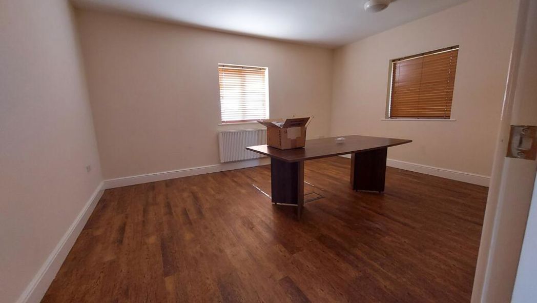 Property image 39 of 60