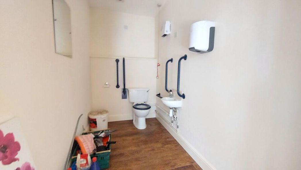 Property image 42 of 60