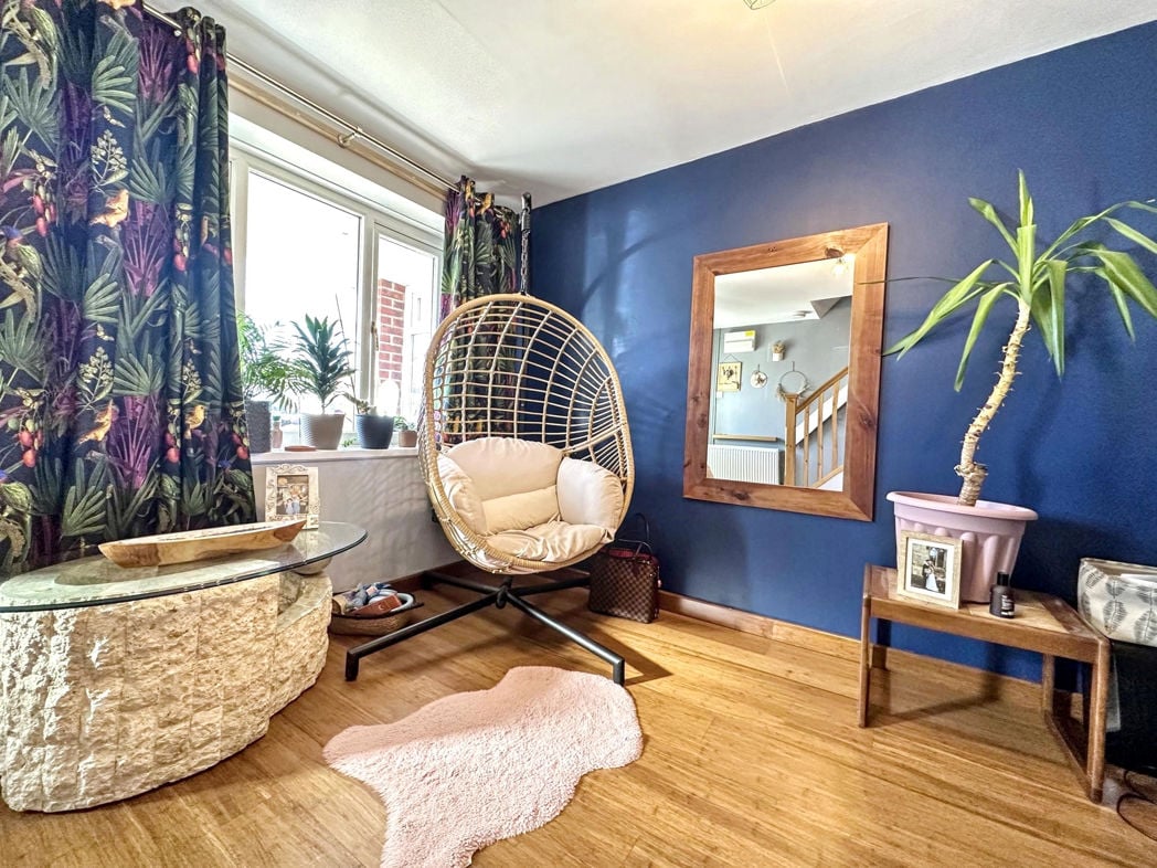 Property image 5 of 19