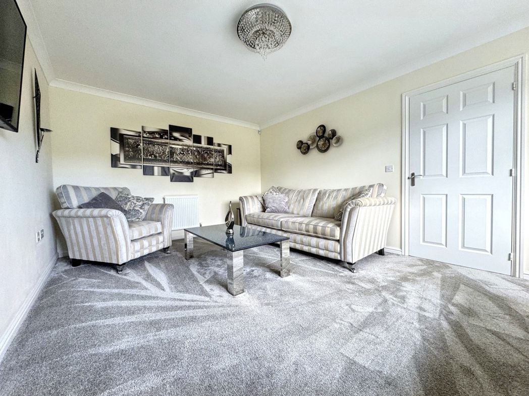 Property image 6 of 34