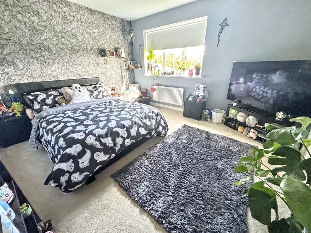 Property image 21 of 34